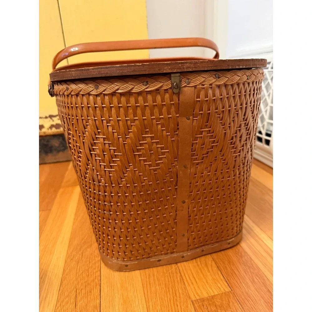 Vintage Red-Man Woven Picnic Basket Wood Lid Brown Diamond Pattern Peru Indiana
